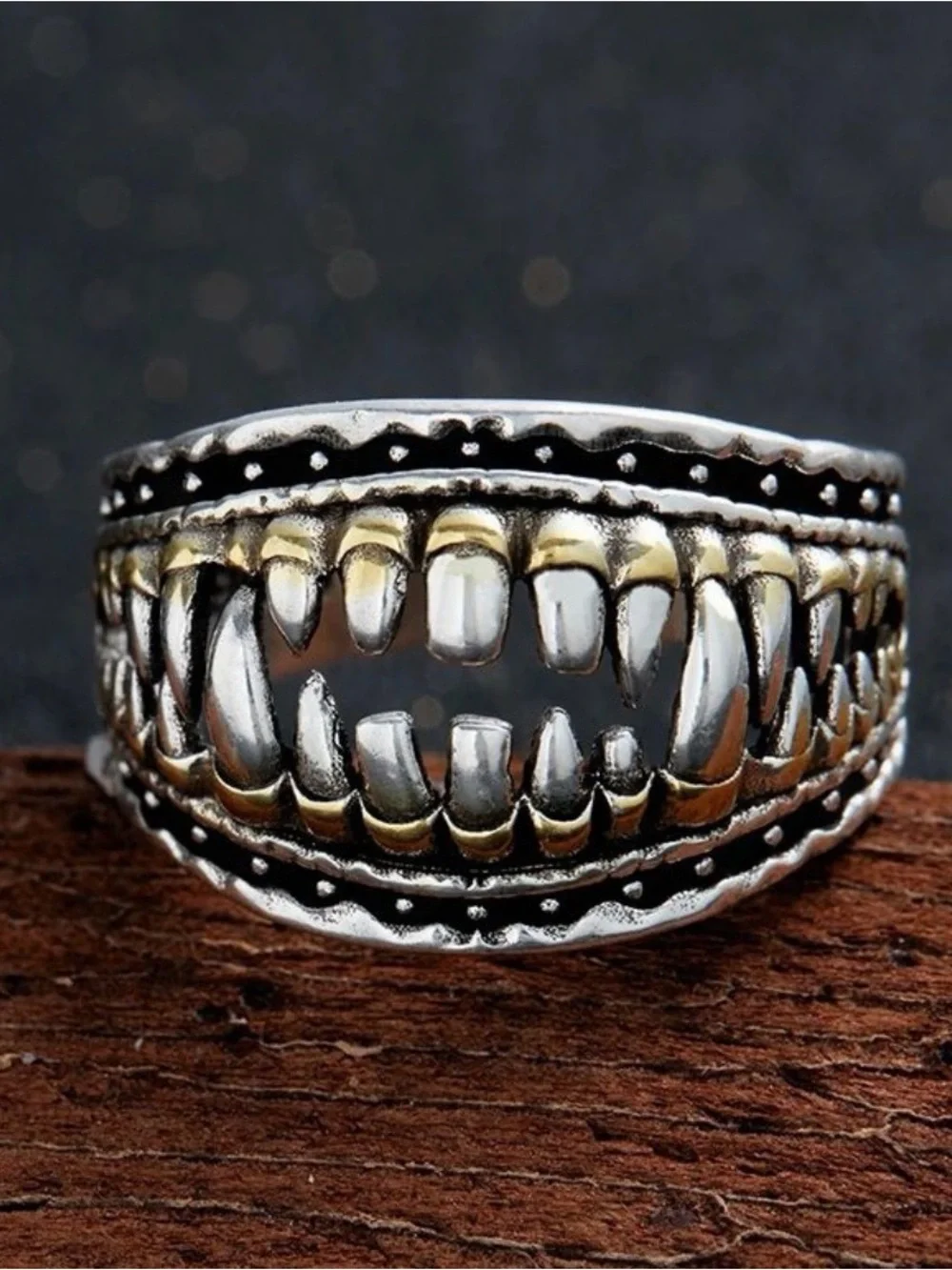 Vintage Devil's Tooth Open End Ring